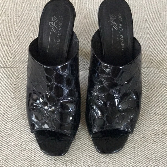 Donal J Pliner leather mules - Picture 3 of 6